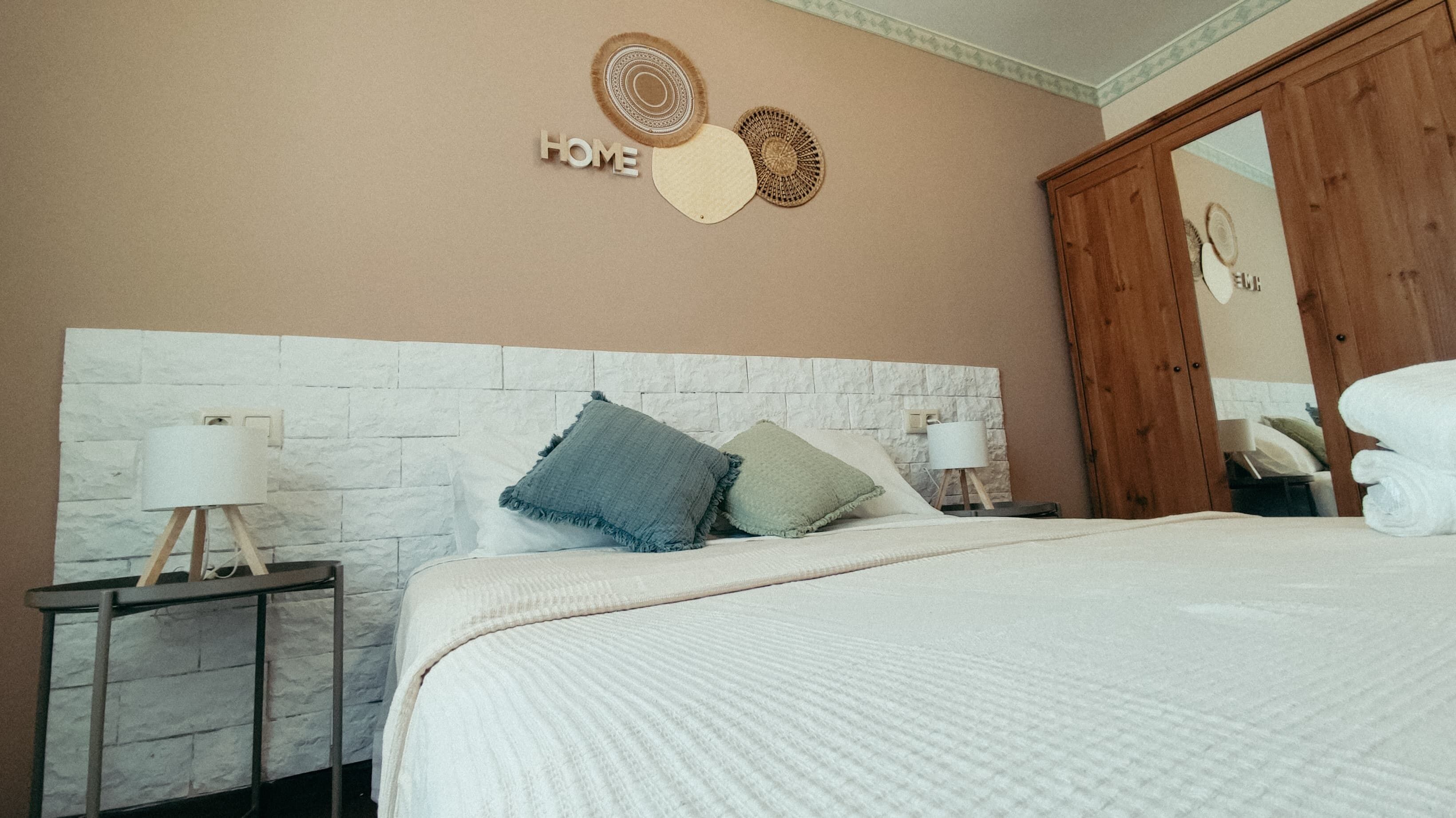 2 bedrooms, free WiFi, bed sheets