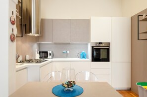 Comfort-Apartment, Stadtblick | Eigene Küche | Wasserkocher mit Kaffee-/Teezubehör, Wasserkocher