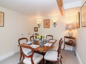 Dining - Magdalen Cottage (Banbury)