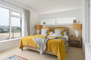 5 Schlafzimmer, Bügeleisen/Bügelbrett, WLAN, Bettwäsche