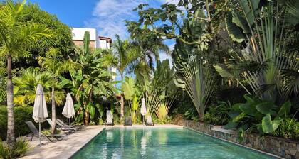 Punta Popy 3BR Duplex With Pool, Walk to Beach