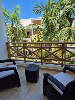 Apartamento, 3 habitaciones, fumadores, balcón | Jardines del alojamiento