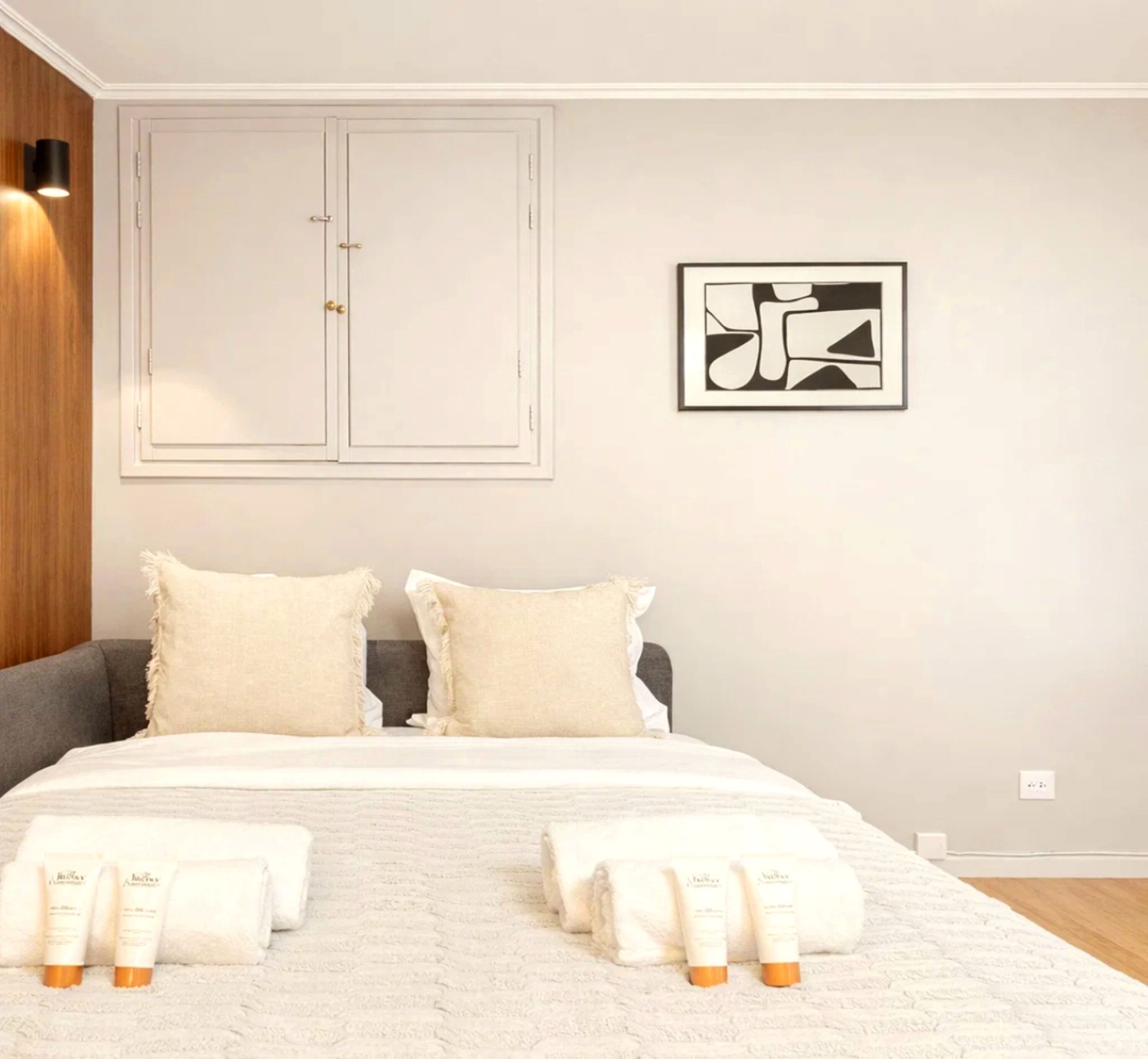 Studio, vue cour intérieure | Vue de la chambre