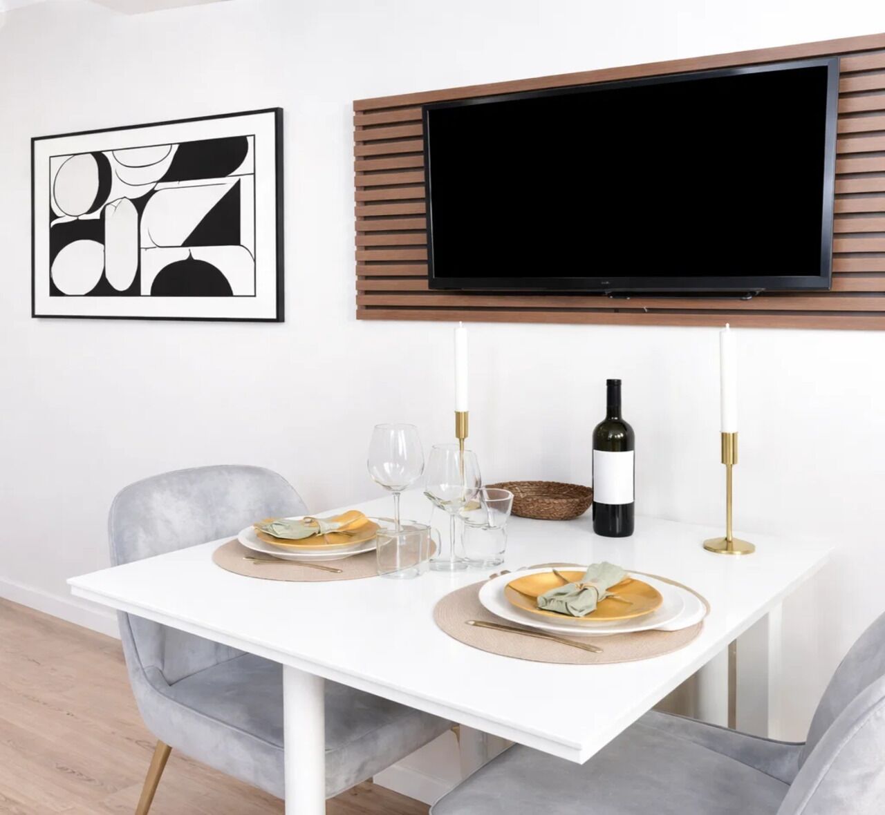 Studio, vue cour intérieure | Coin séjour