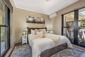 5 bedrooms, iron/ironing board, travel cot, WiFi