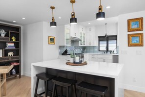 Fridge, microwave - Hummingbird House | Best Ocean Views in Avila (Avila Beach)