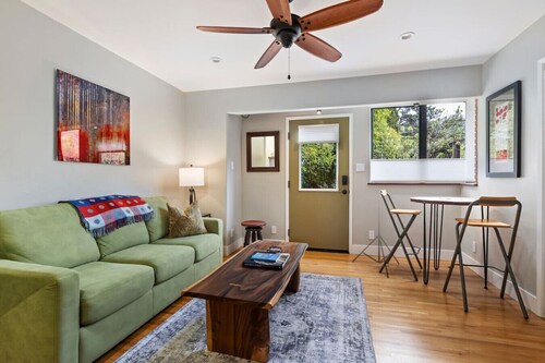 Monterey Heights Suite | Walk to Cal Poly SLO