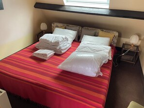 2 Schlafzimmer, Bügeleisen/Bügelbrett, WLAN