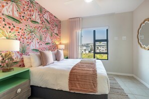 2 bedrooms, iron/ironing board, internet, bed sheets