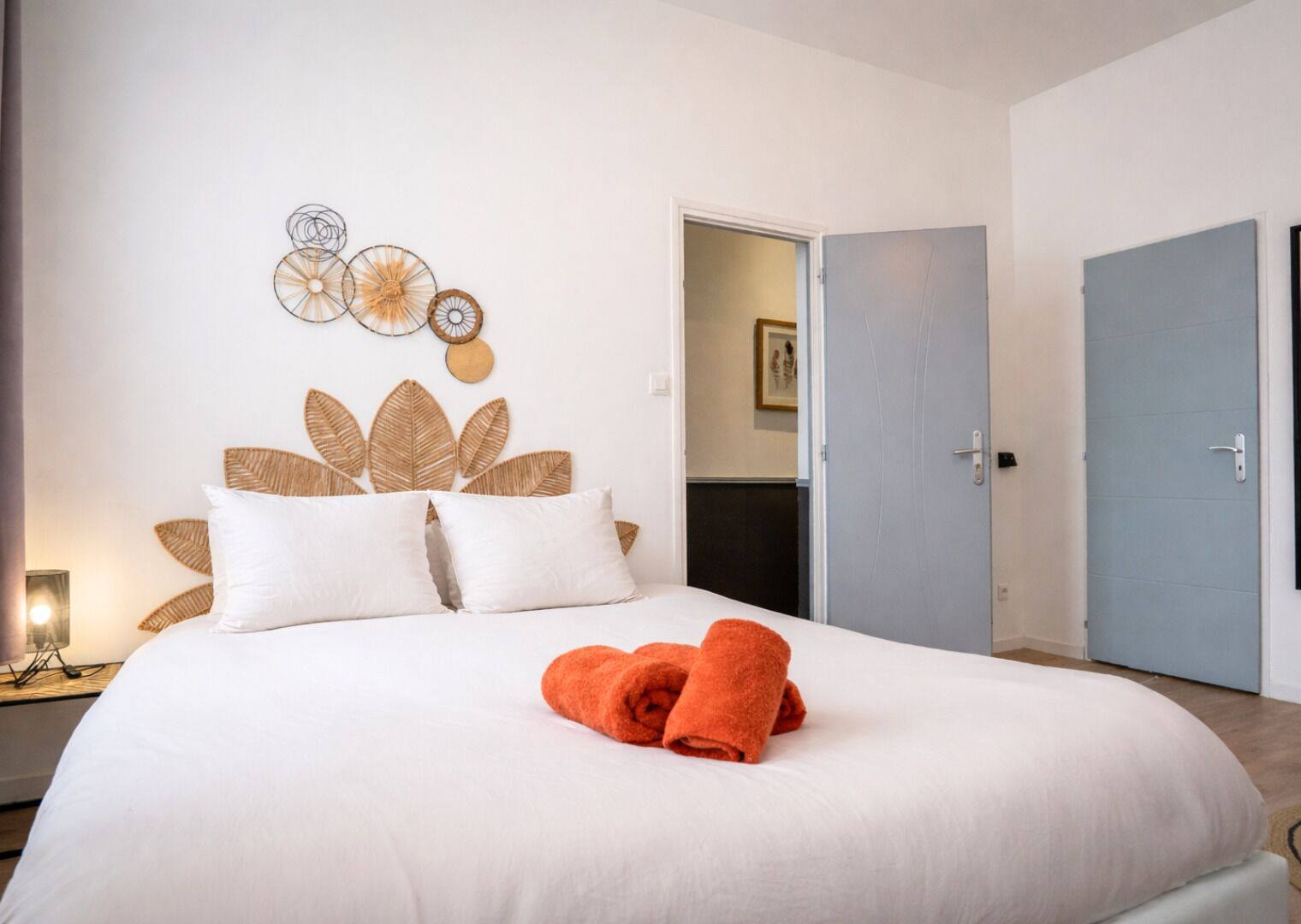 Classic House, Courtyard View | Desk, laptop workspace, iron/ironing board, free cots/infant beds