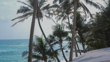 Beach bar