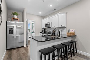 Microwave, oven, stovetop, dishwasher