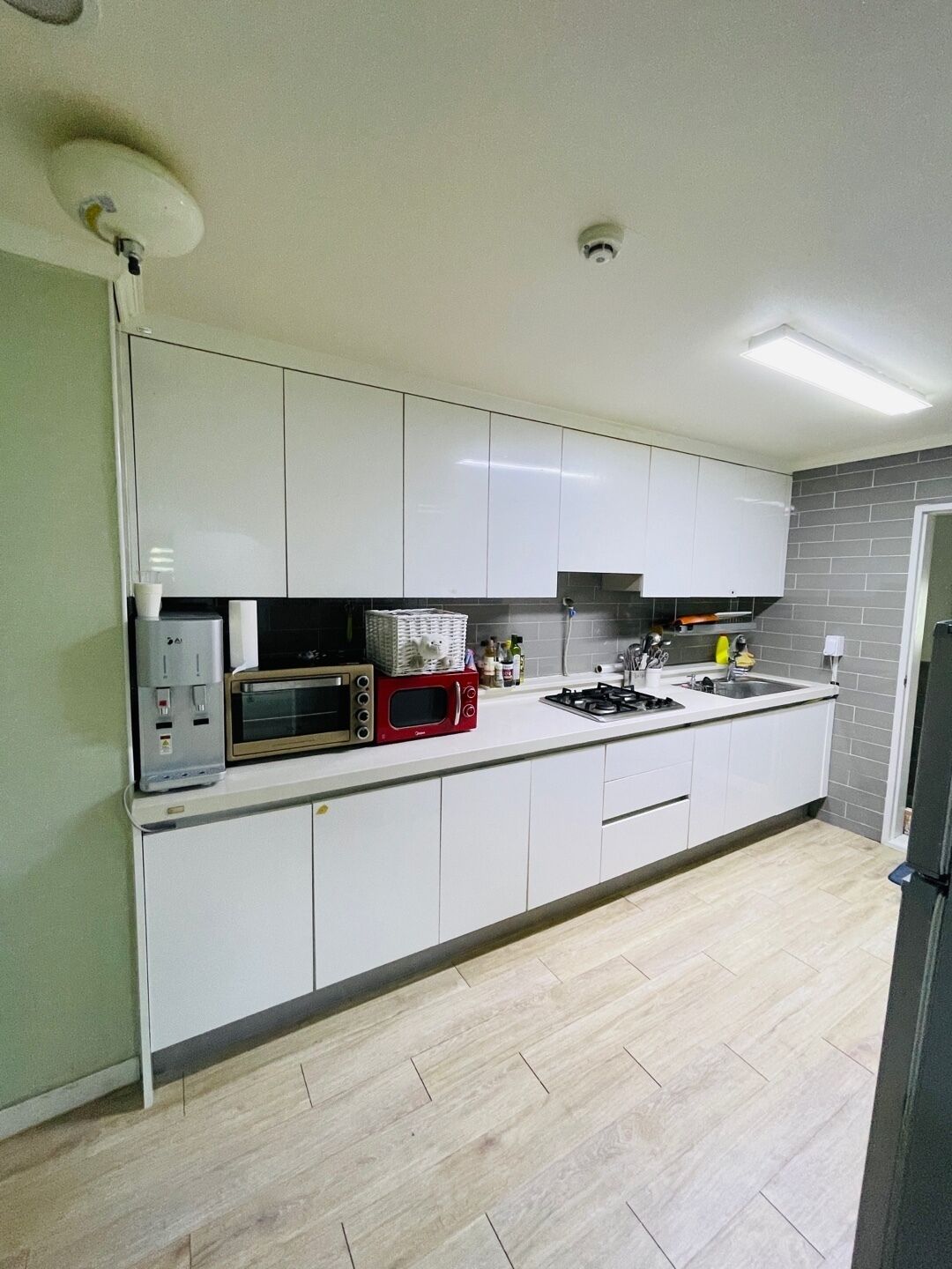 House 4-5 | Private kitchen | Microwave, rice cooker, freezer