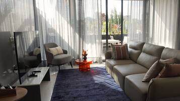 Luxury Penthouse, 3 Bedrooms, Terrace, City View | In-room safe, iron/ironing board, free WiFi
