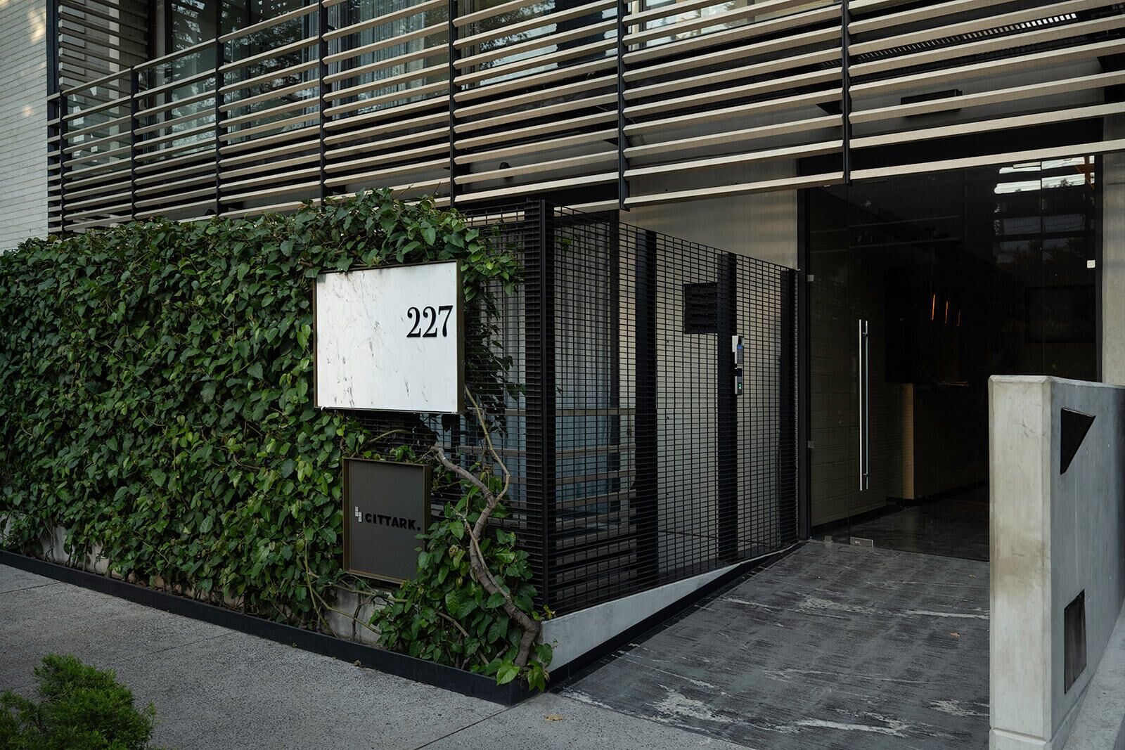 Majoituspaikan sisäänkäynti