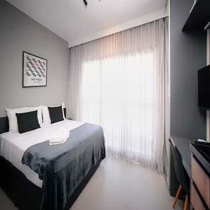 1 chambre, fer et planche à repasser, Wi-Fi, draps fournis
