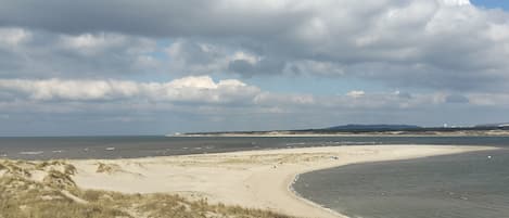Vlak bij het strand