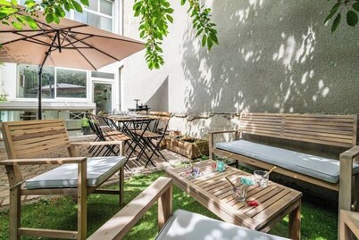 Urban loft with private garden - hyper center