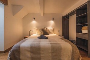 3 Schlafzimmer, Bügeleisen/Bügelbrett, Reisekinderbett, kostenloses WLAN
