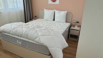 Apartemen | 1 kamar tidur, ruang kerja ramah laptop, dan setrika/meja setrika