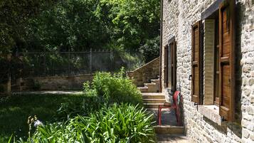 Biệt thự, hút thuốc | 4 phòng ngủ