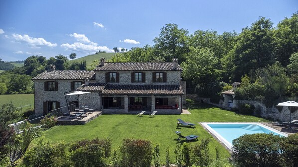Villa, Smoking | 4 bedrooms