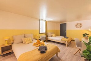 3 chambres, fer et planche Ă repasser, lit parapluie, Wi-Fi gratuit
