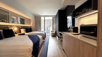 1 habitación, tabla de planchar con plancha, wifi y ropa de cama