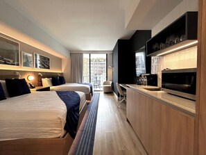 1 slaapkamer, een strijkplank/strijkijzer, wifi, beddengoed