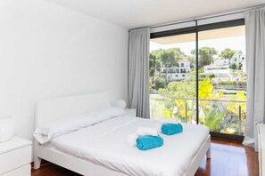 5 chambres, bureau, fer et planche à repasser, Wi-Fi gratuit