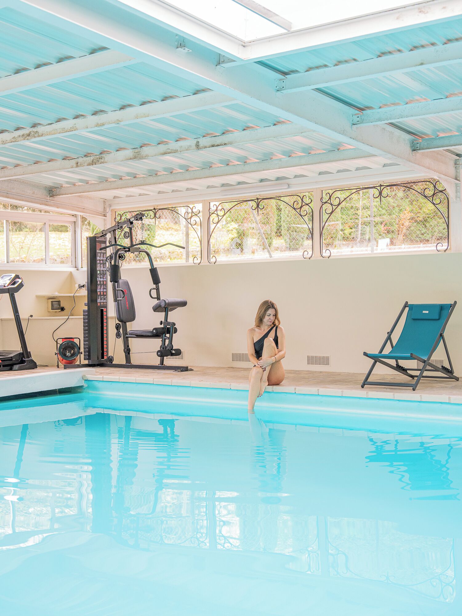 Alberca techada y alberca climatizada