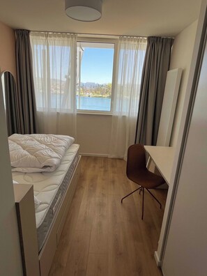 ハウス | 1 室のベッドルーム、ノートパソコン用作業スペース、アイロン / アイロン台、ベッドシーツ