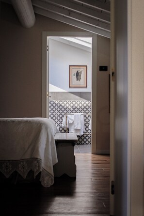 4 Schlafzimmer, Bügeleisen/Bügelbrett, WLAN, Bettwäsche