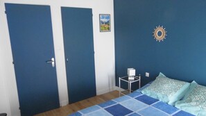 1 bedroom, iron/ironing board - Charming apartment in the Pyrenees overlooking Le Canigou (Vernet-les-Bains)