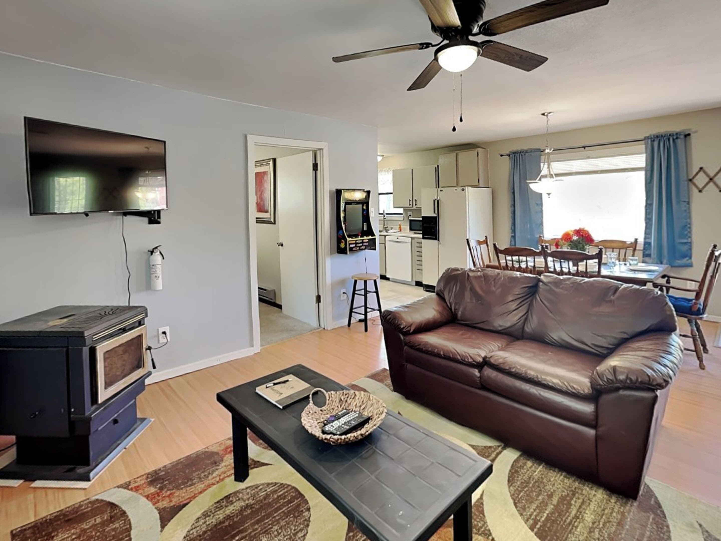 House (2 Bedrooms) | Property amenity