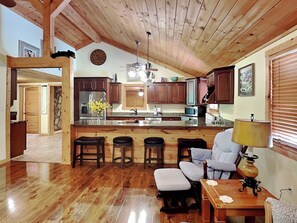Studio (3 Bedrooms) | Property amenity - Gatlinburg's Hidden Gem by Jackson Mountain Rentals (Gatlinburg)