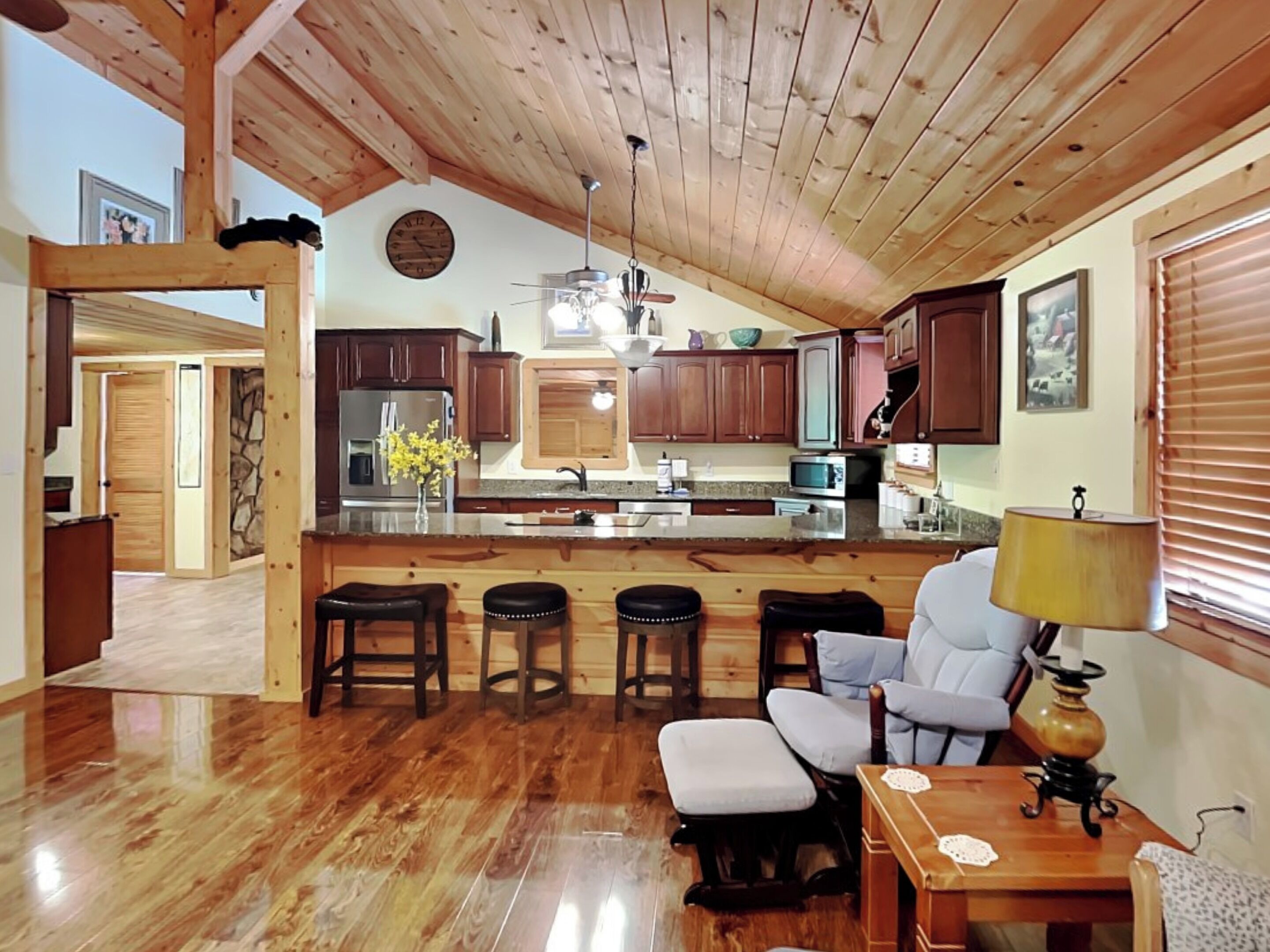 Studio (3 Bedrooms) | Property amenity