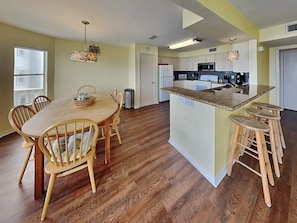 House (3 Bedrooms) | Property amenity - Whispering Sands Beachfront by Ryson Vacation Rentals (Galveston)
