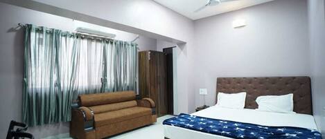 Literie hypoallergénique, bureau, Wi-Fi gratuit