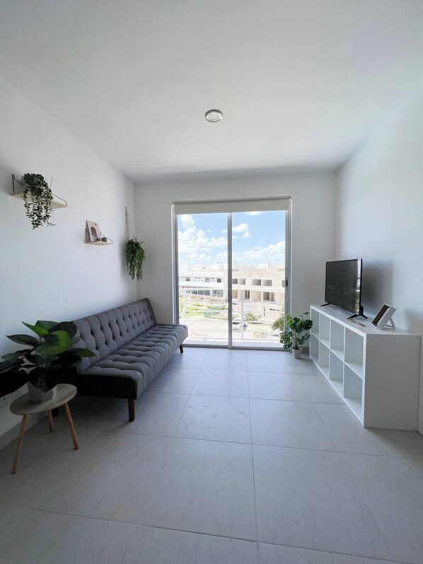 Apartment, Poolblick | Kostenloses WLAN