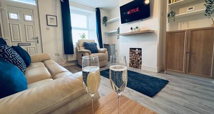 Keekle Cottage - 2 Bedrooms - Sleeps 4