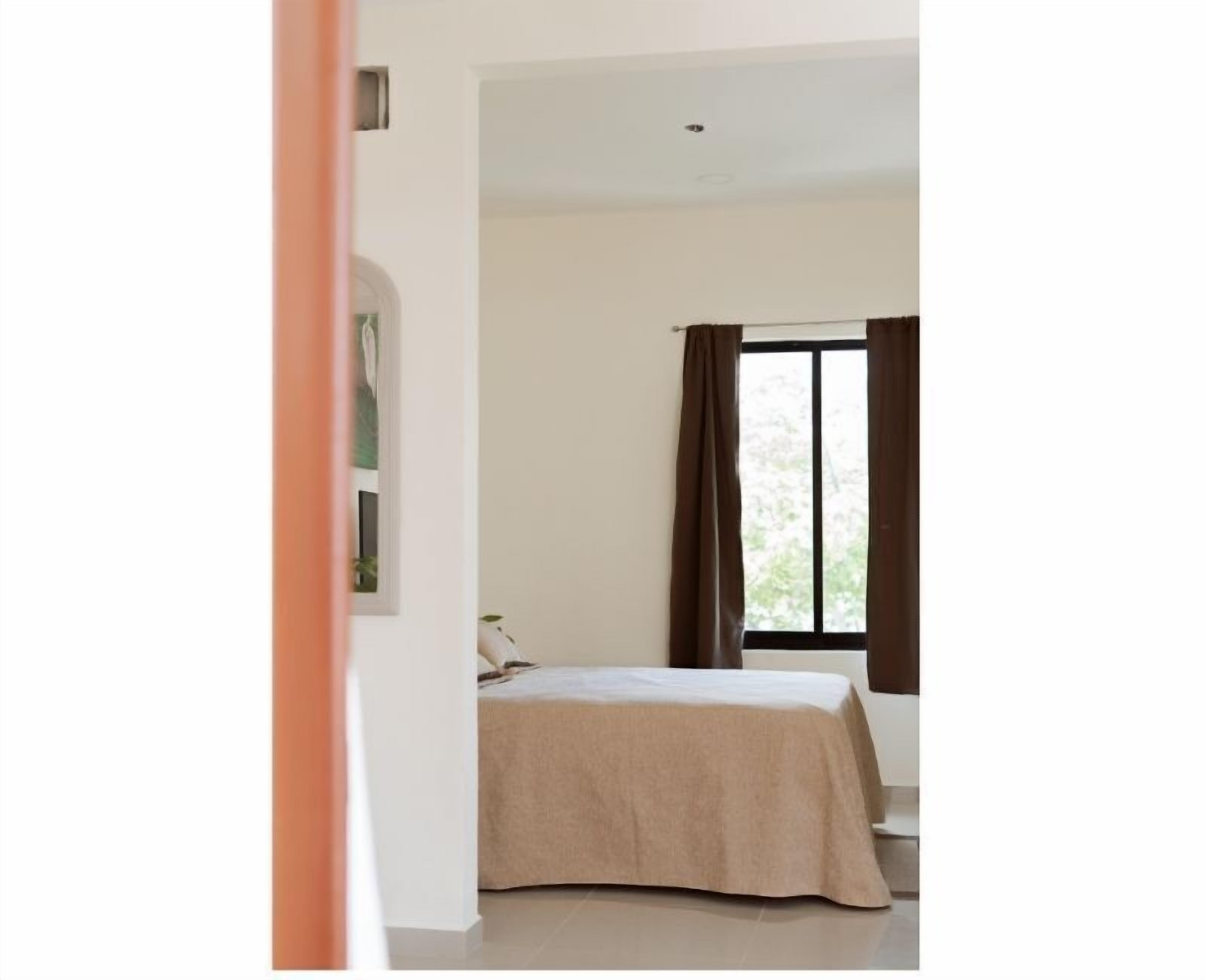 Chambre supérieure double, vue sur la ville | Coffre-fort, système d’insonorisation, accès au Wi-Fi (inclus)