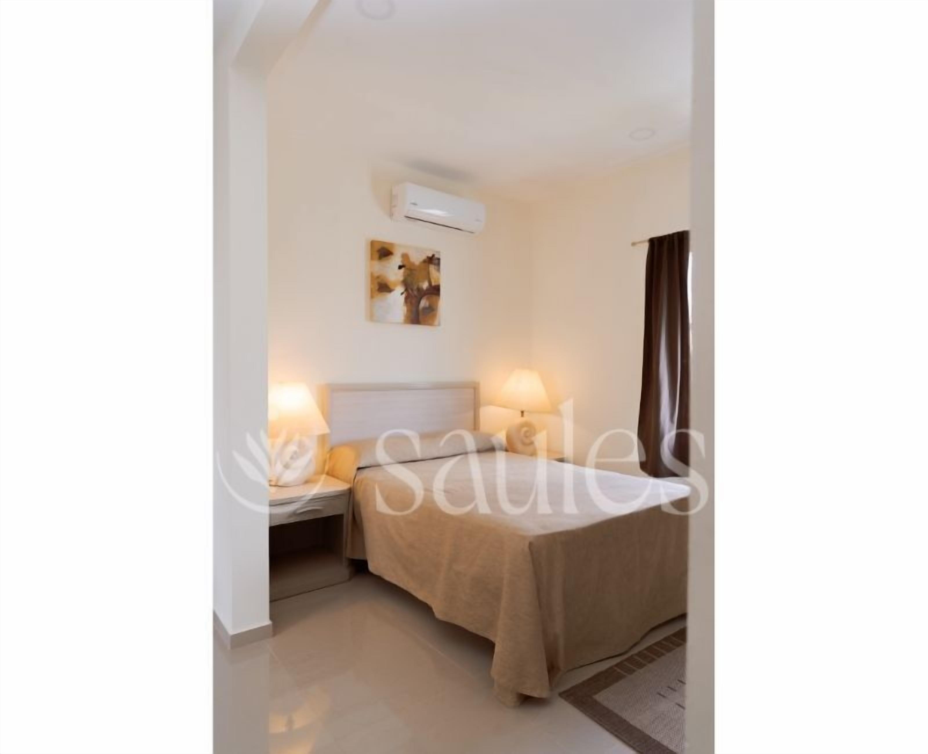 Comfort Double Room, City View | Peti besi dalam bilik, kalis bunyi, Wi-fi percuma 