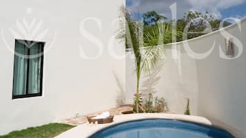 Alberca al aire libre