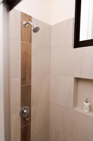 Superior Double Room, City View | Bathroom | Shower, hair dryer, towels, soap - Saules Sueño  (Cancún)