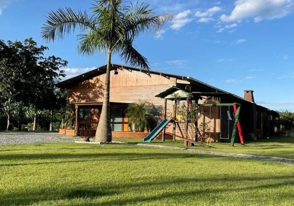 Aire de jeux - extérieure