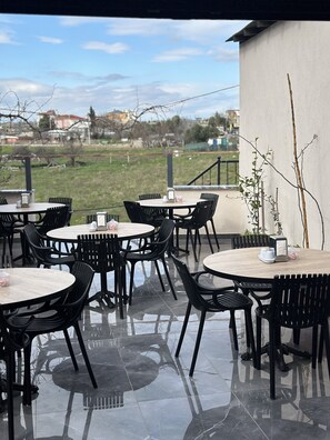 Terrace/patio - West Marmara Hotel  (Marmara Ereglisi)