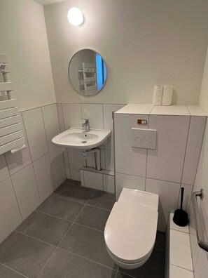 House | Bathroom
