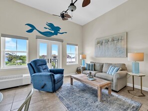 Condo, 1 Queen Bed with Sofa bed (Gulf Place Town Center 421) | Living area