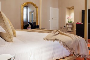 Coffres-forts dans les chambres, bureau